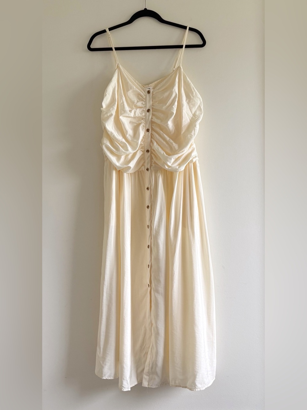 NWOT Future Collective Ivory Button-Front Spaghetti Strap Midi Dress size XXL